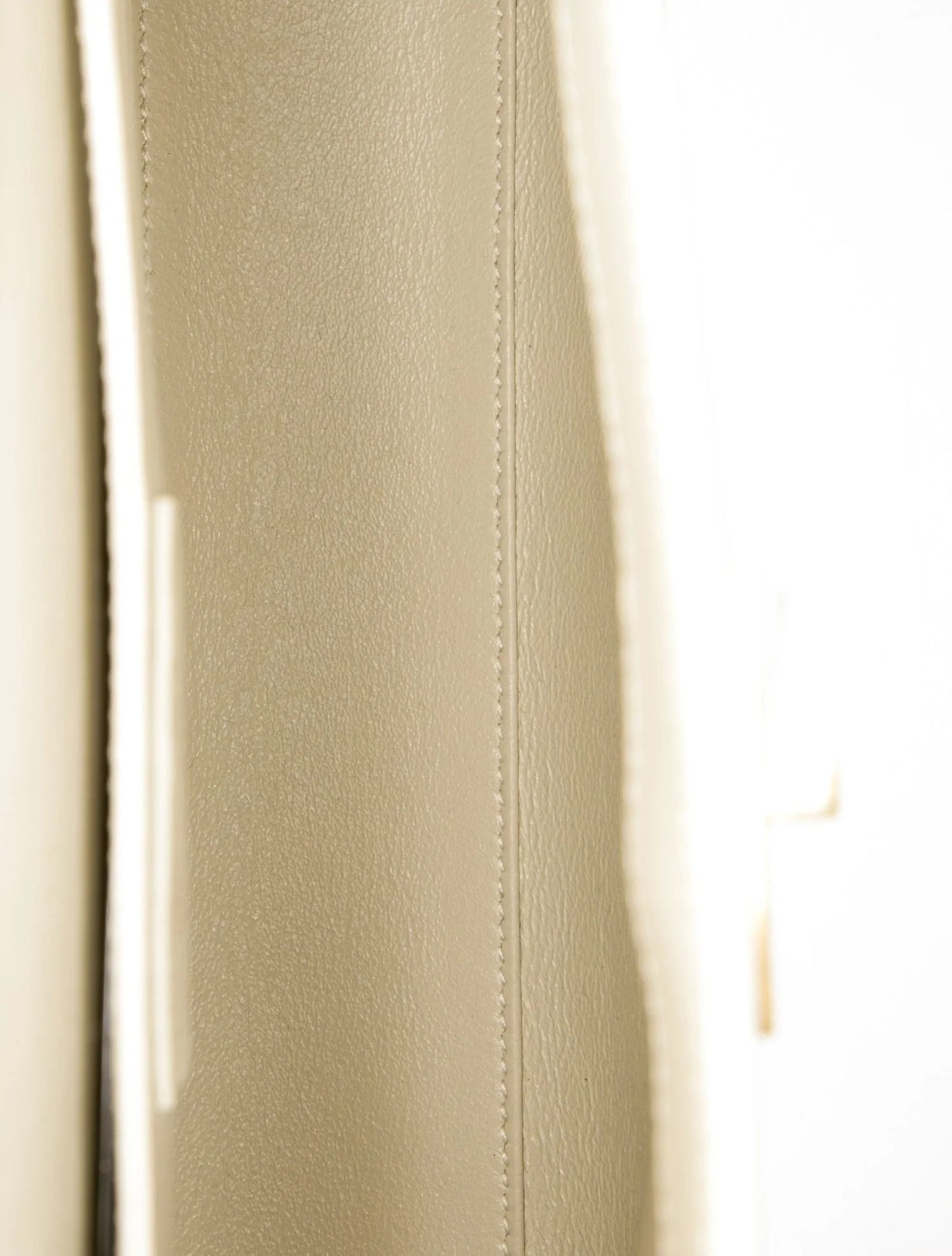 Leather Manhattan Medium