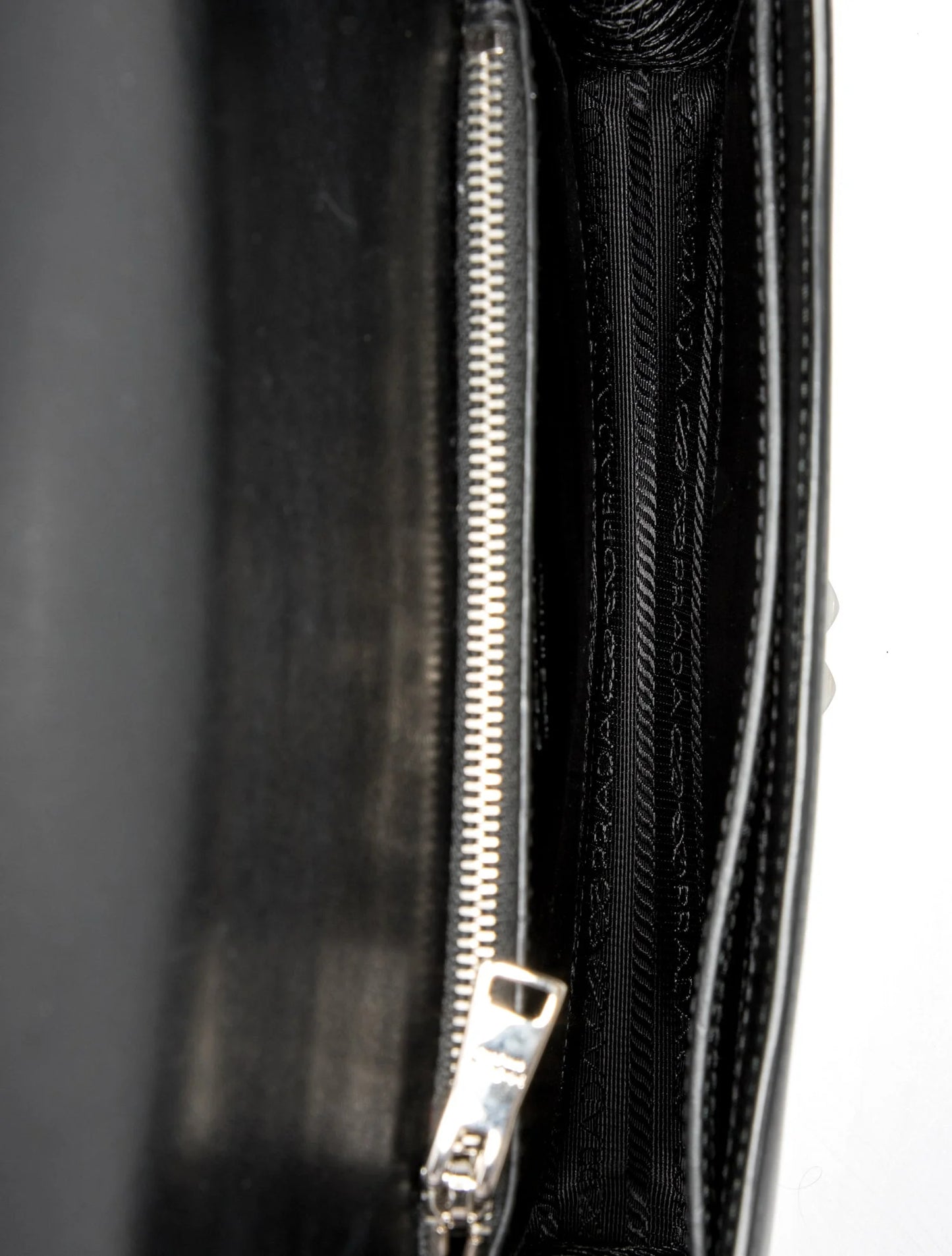 Saffiano Leather Elektra