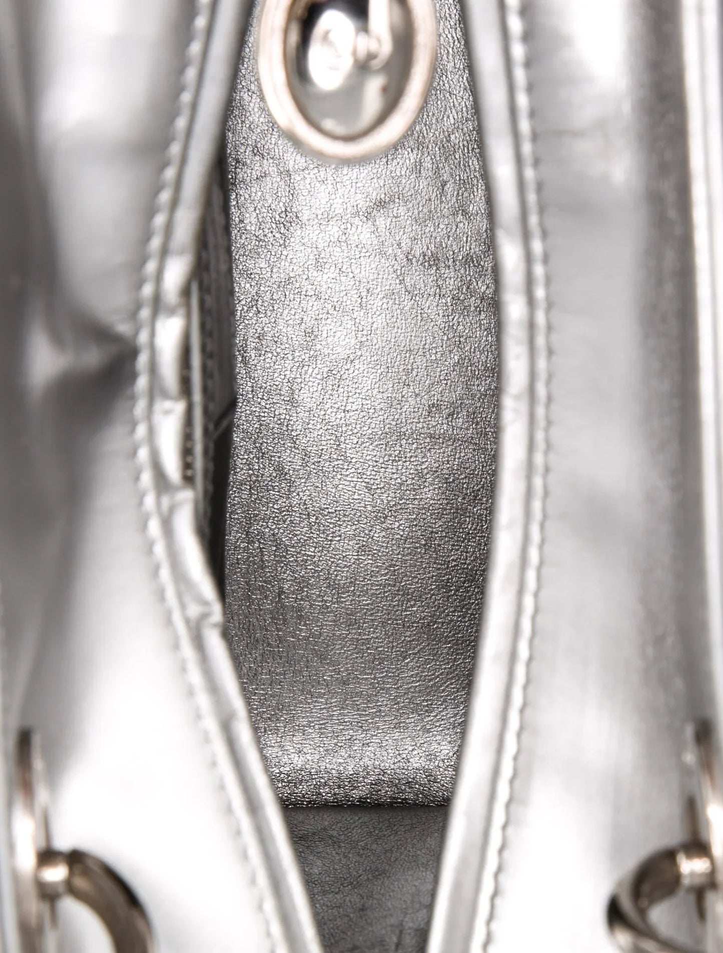 Lady Dior moyen en cuir