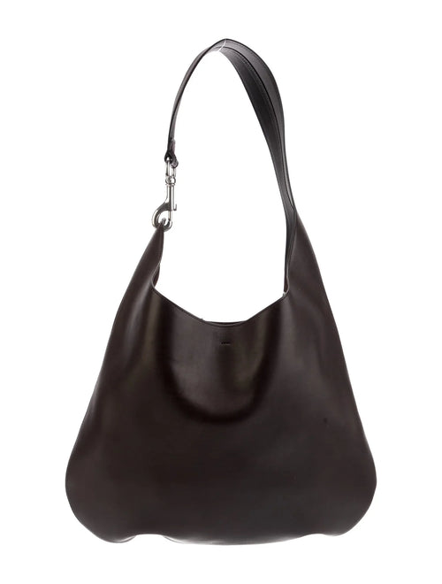 Puf pequeño de cuero