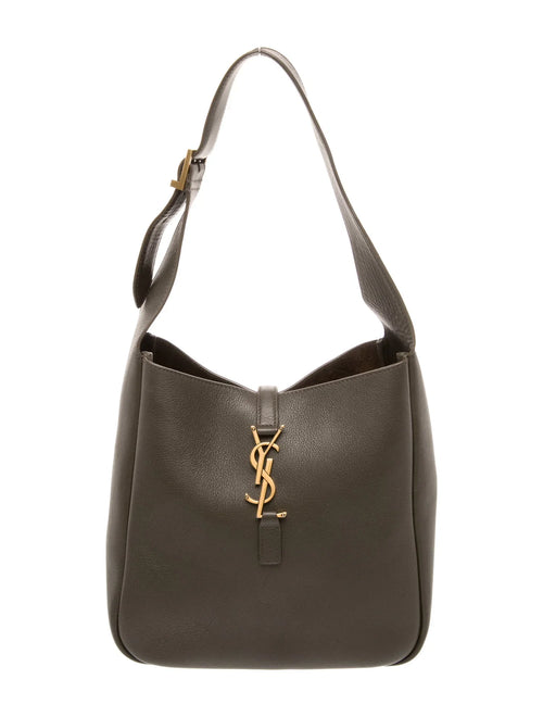 Signature Le 5 à 7 Small 2023