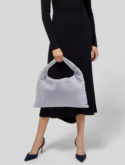 Bolso hobo intrecciato mediano 2022