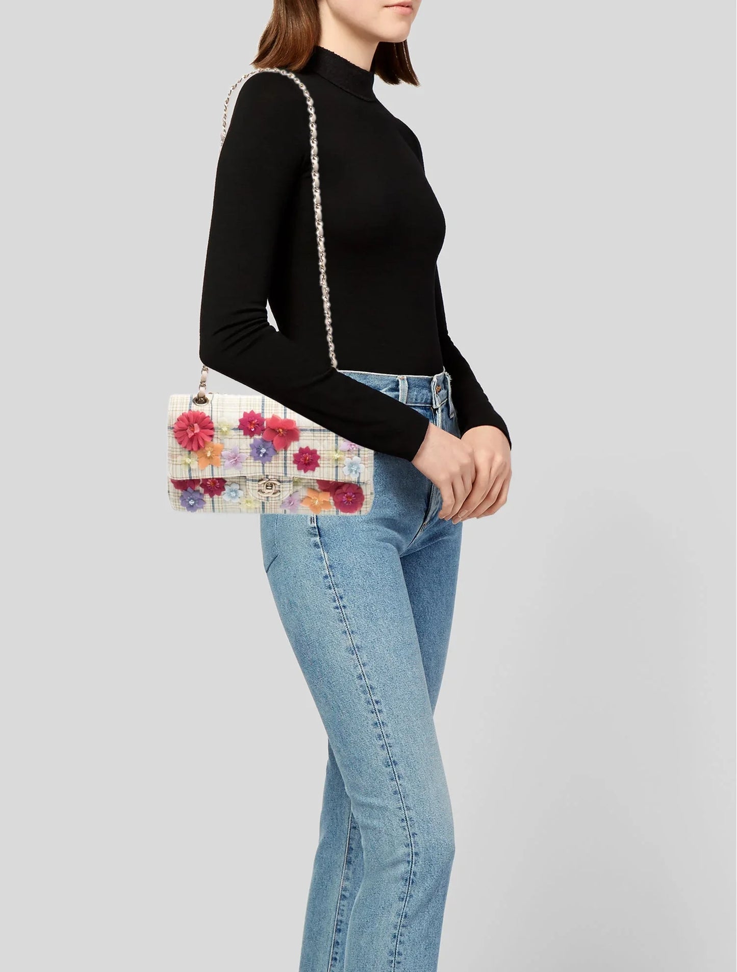 Bolso clásico mediano con doble solapa y motivo floral