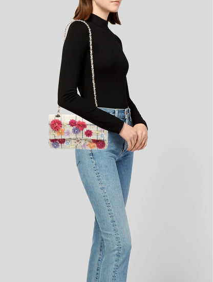 Bolso clásico mediano con doble solapa y motivo floral