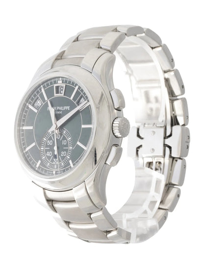 Montre calendrier annuel complications