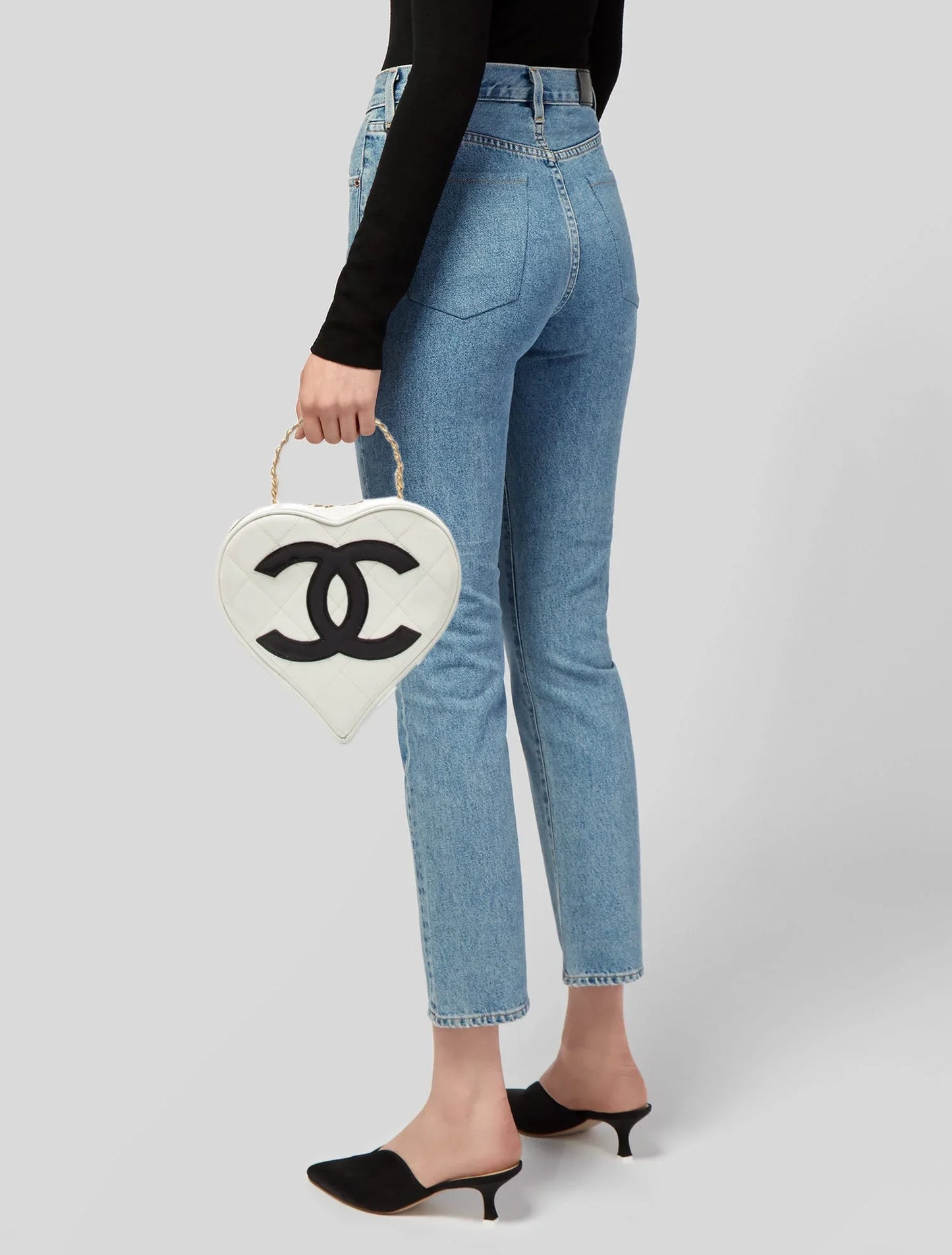 Bolso CC Heart de charol