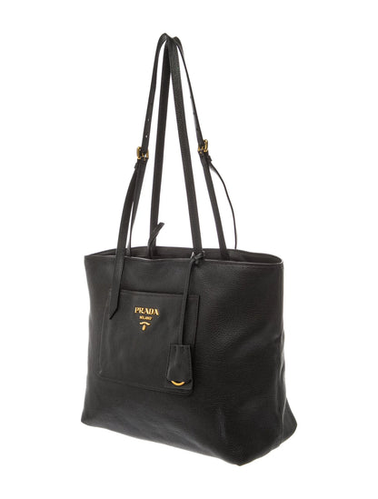 Vitello Daino Leather Etiquette