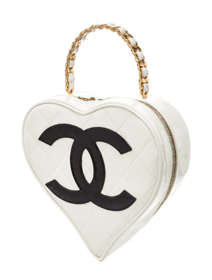 Bolso CC Heart de charol