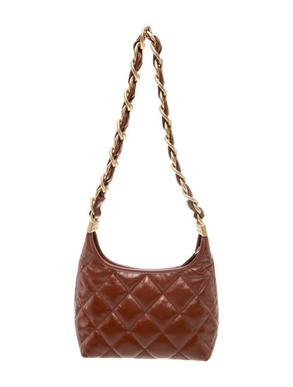 Pequeño vagabundo de pueblo extravagante