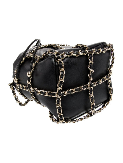 Chain Drawstring Bucket Bag
