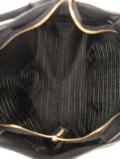 Vitello Daino Leather Etiquette