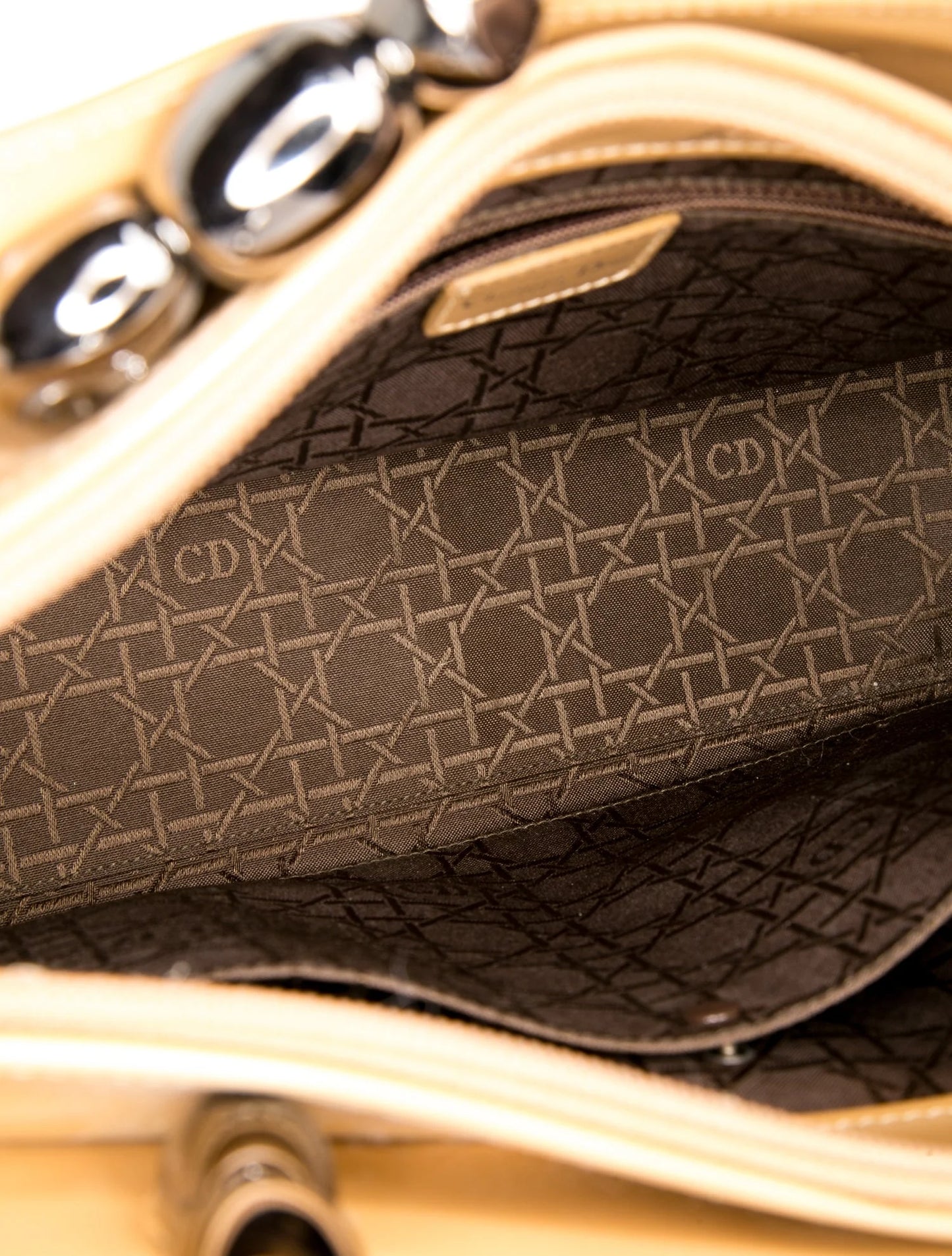 Leather Malice Medium